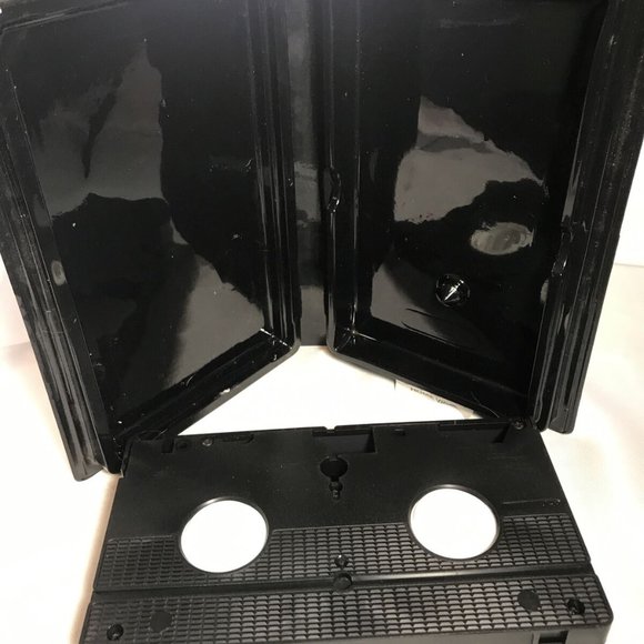 Vintage Walt Disney's Masterpiece Fantasia VHS Limited Edition Clam Shell TESTED - Picture 9 of 11